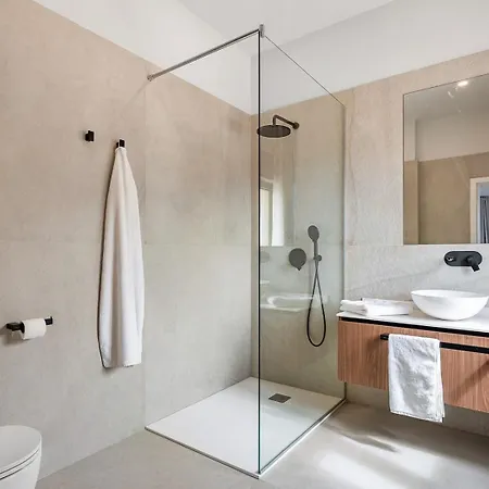 Almissum - Luxury 11-bedroom Villa *