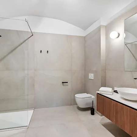 Almissum - Luxury 11-bedroom Villa *